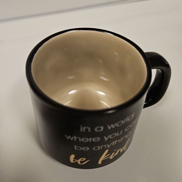 Be Kind Graphic Coffee Mug - Picture 3 of 4